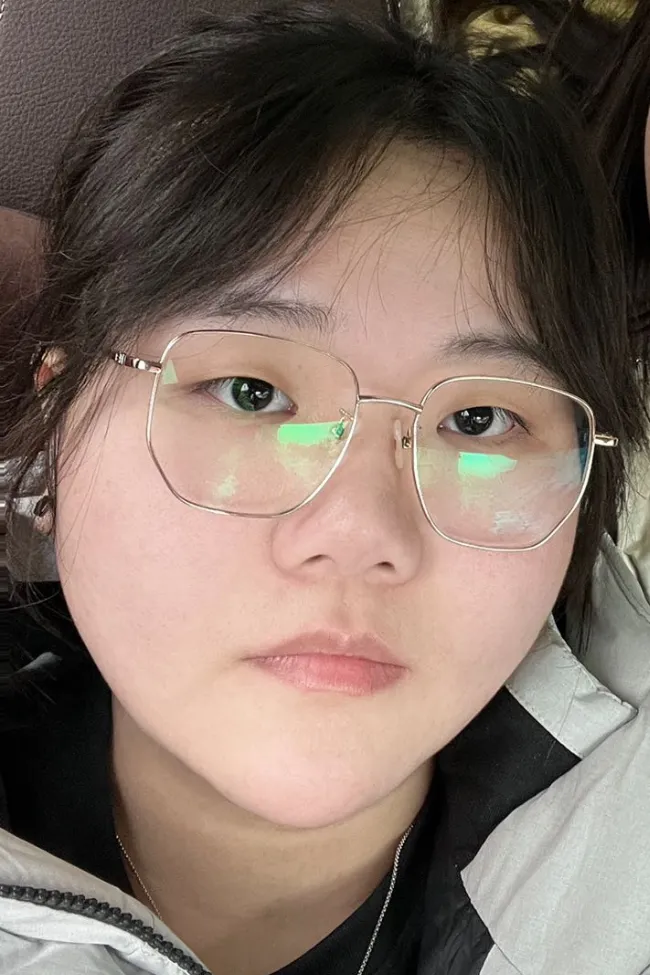 罗曼个人照片